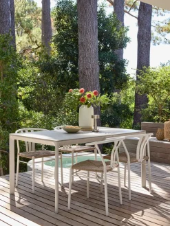 KUMLAMesa de jardín KUMLA A95xL150 beis