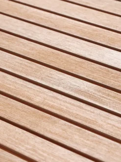 SIRDALMesa de jardín SIRDAL A91xL91 madera dura
