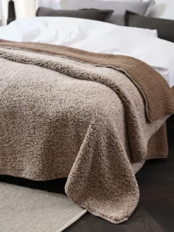 STORFRYTLEManta de forro STORFRYTLE 200x220 arena oscuro